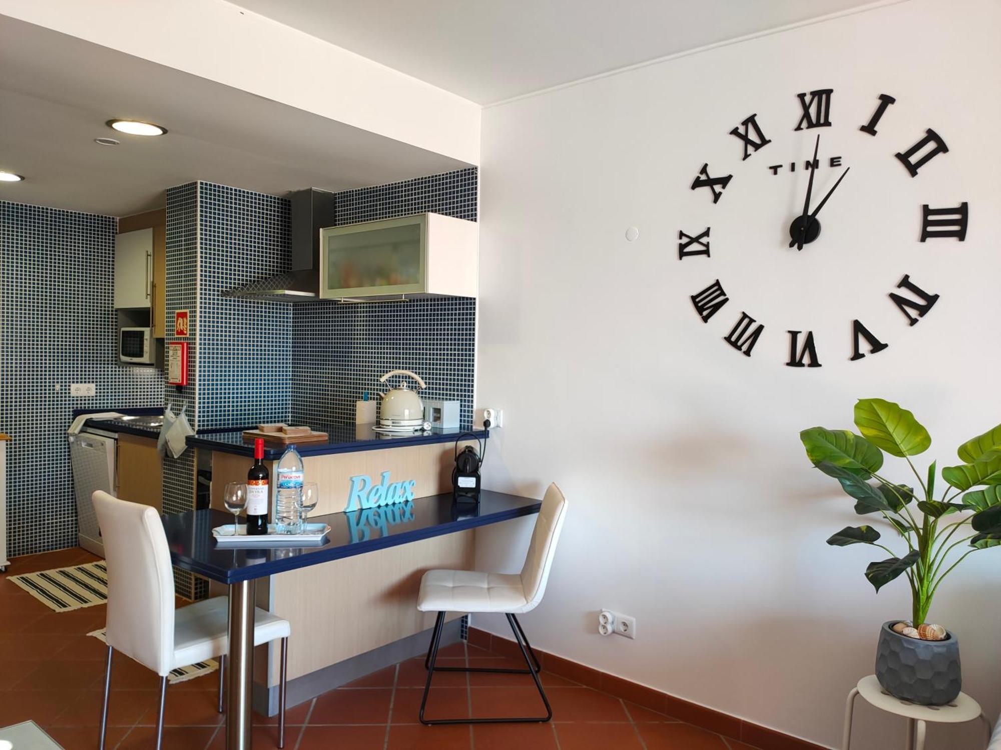 Cantinho Do Sol - Sea View, Quiet, Cozy And Relaxing Flat Armação de Pêra المظهر الخارجي الصورة